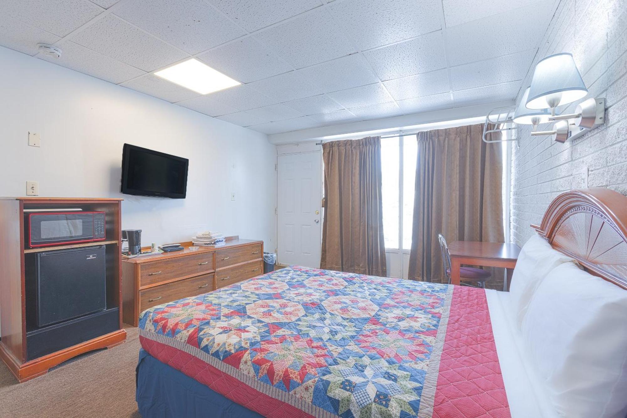 Hotel Sonrise Lincoln Hwy By Oyo Breezewood