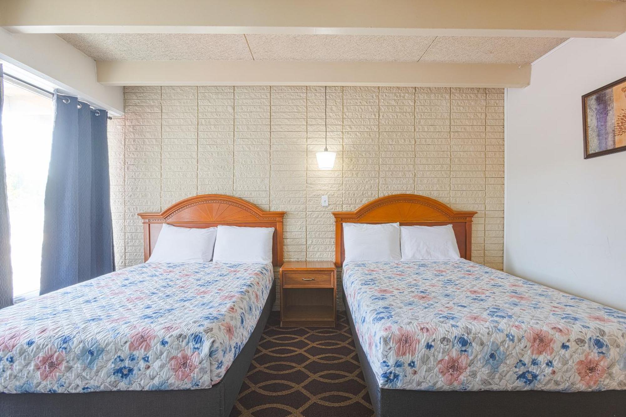 Sonrise Lincoln Hwy By Oyo 2*