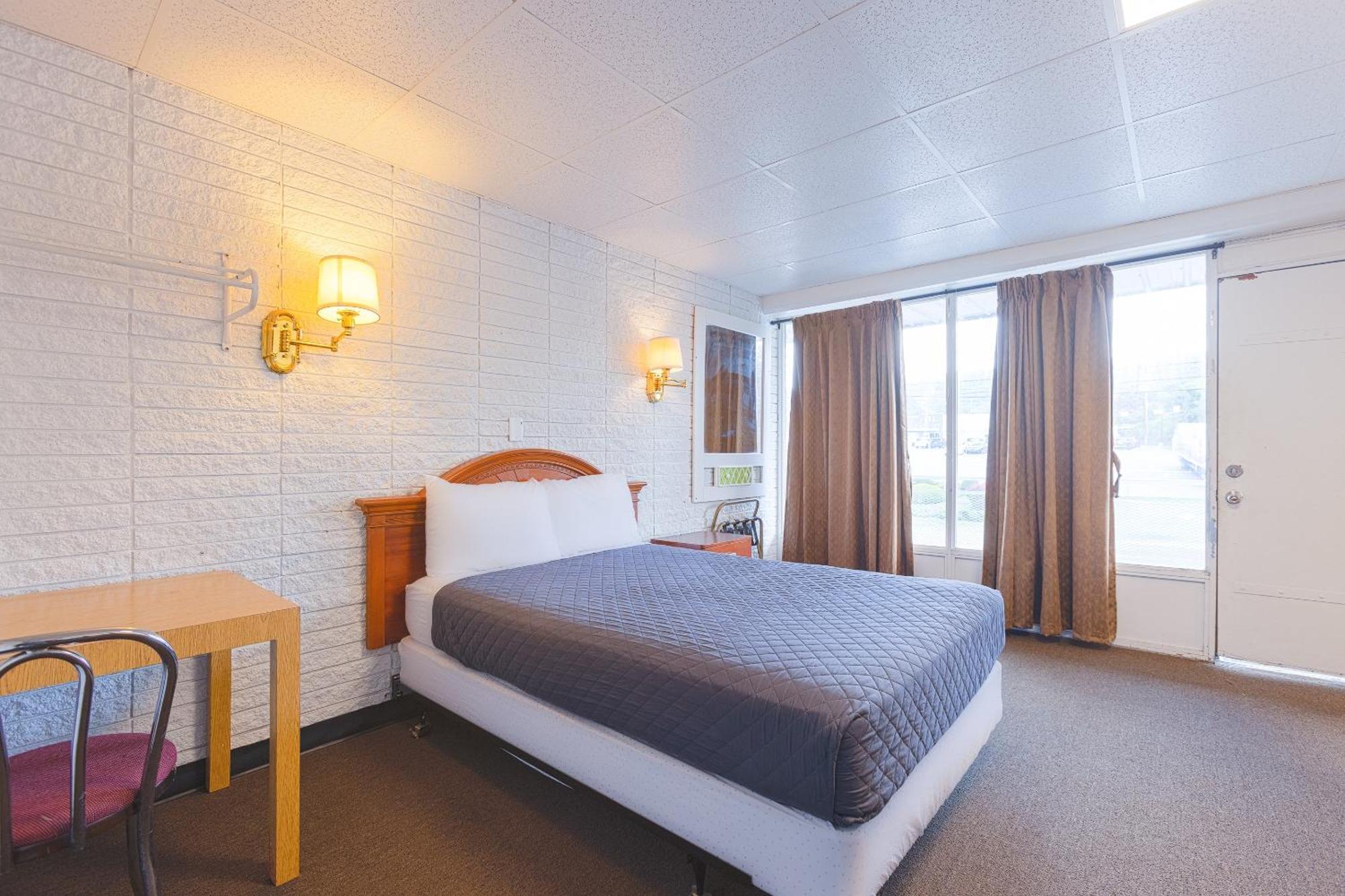 Sonrise Lincoln Hwy By Oyo 2* Breezewood