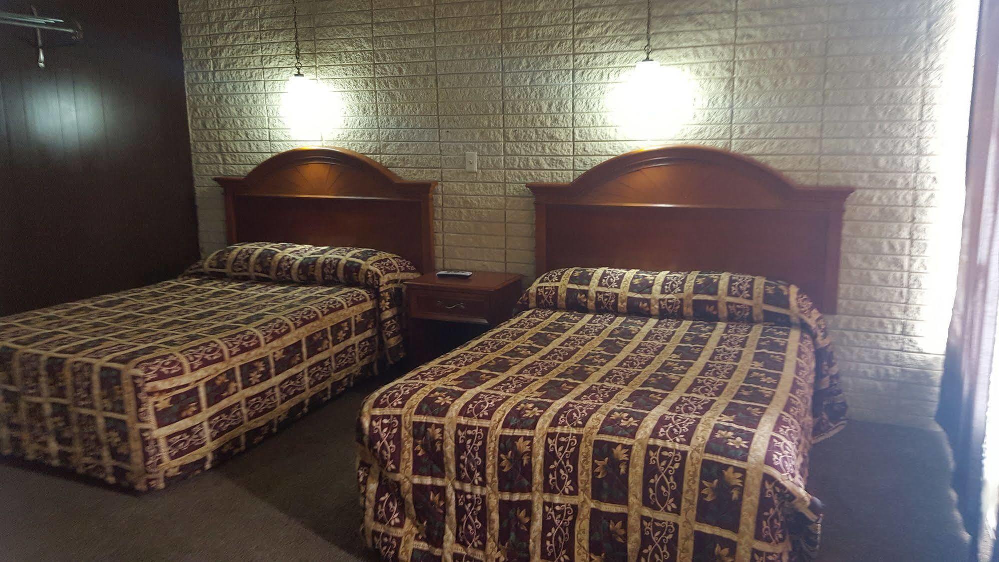 Hotel Sonrise Lincoln Hwy By Oyo Breezewood